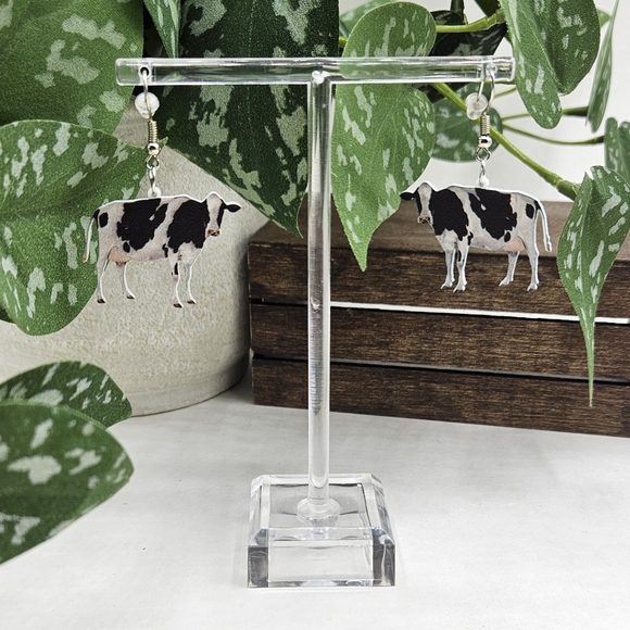Black white moo cow acrylic dangle earrings Cute Chic Dairy Cattle Animal Drop H - Picture 4 of 8